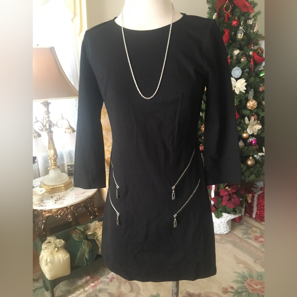 Maia black 3/4 sleeve zipper dress size 6 C:649-5/19/26
